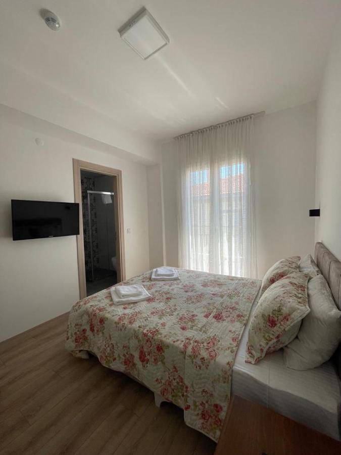 Adil Pansiyon Çeşme Exteriér fotografie
