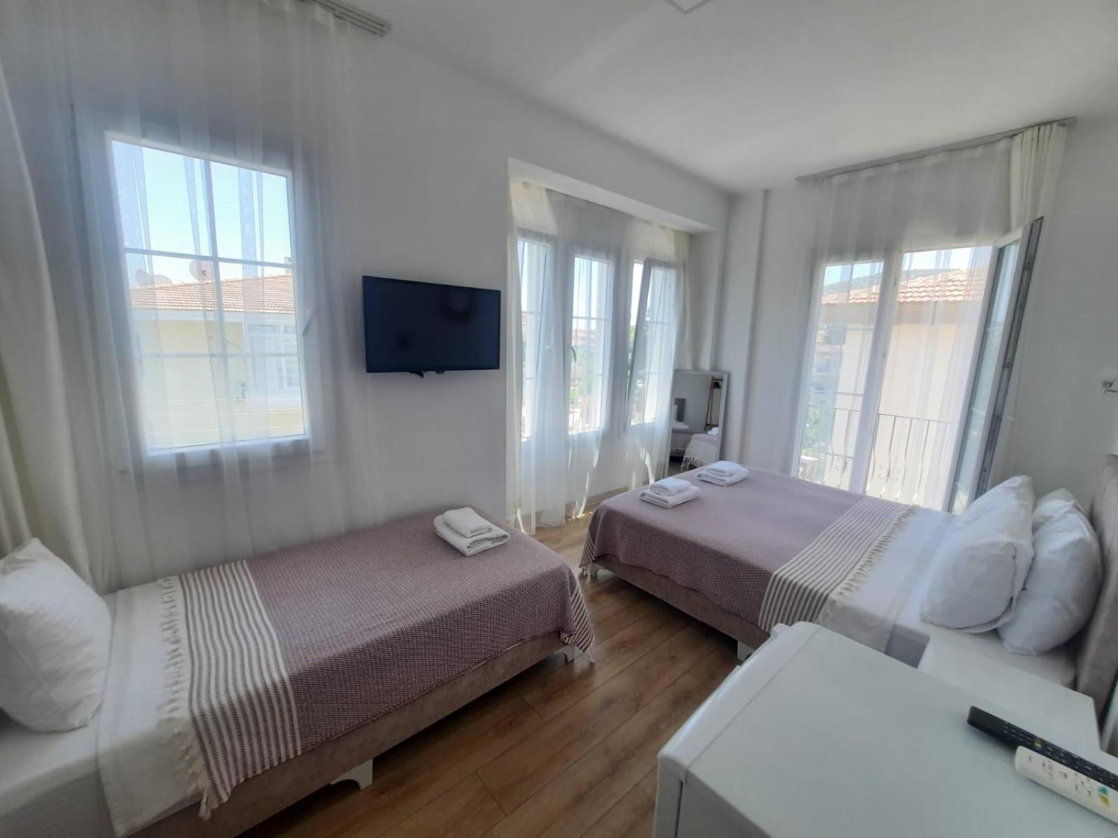 Adil Pansiyon Çeşme Exteriér fotografie