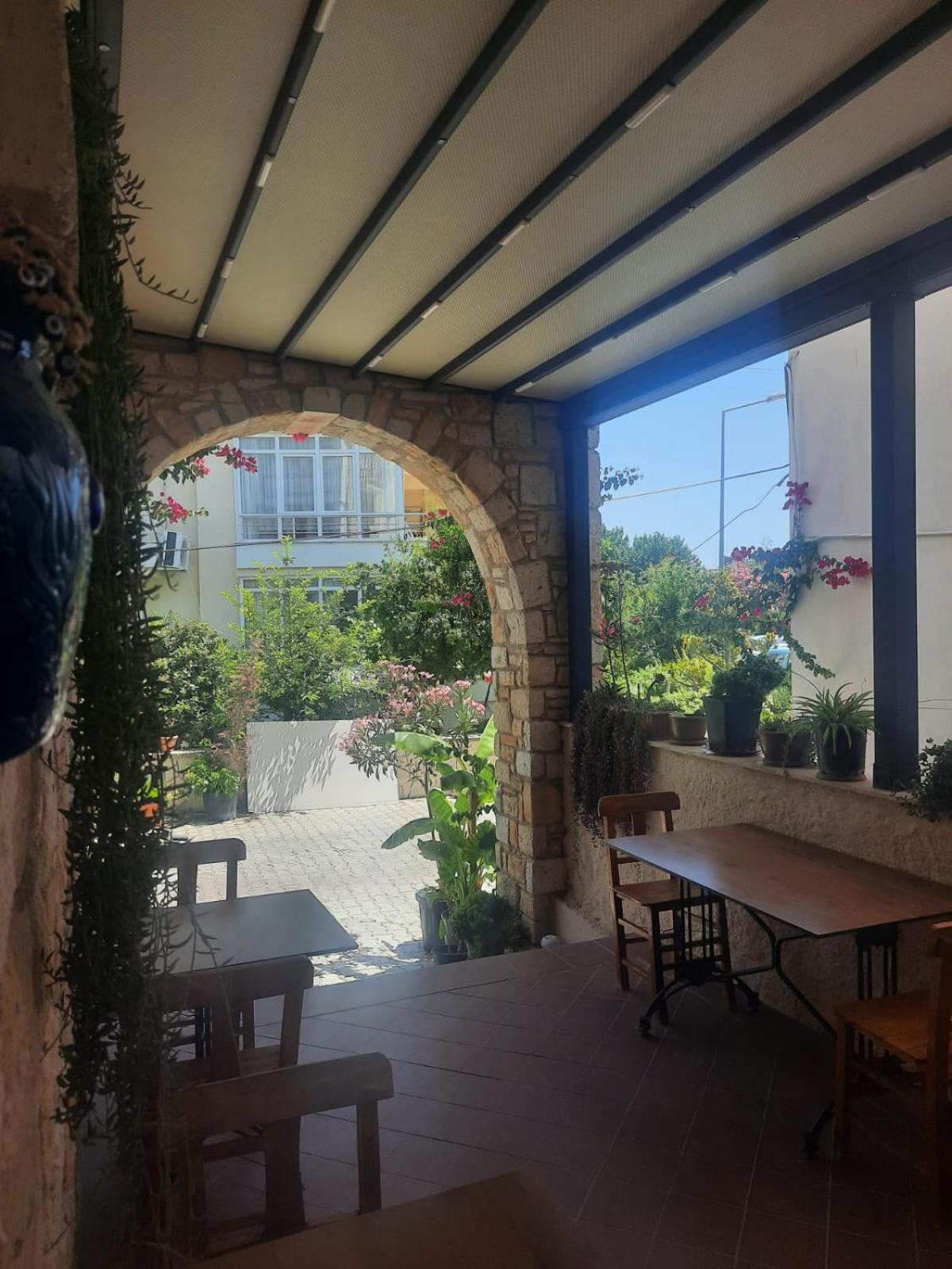 Adil Pansiyon Çeşme Exteriér fotografie