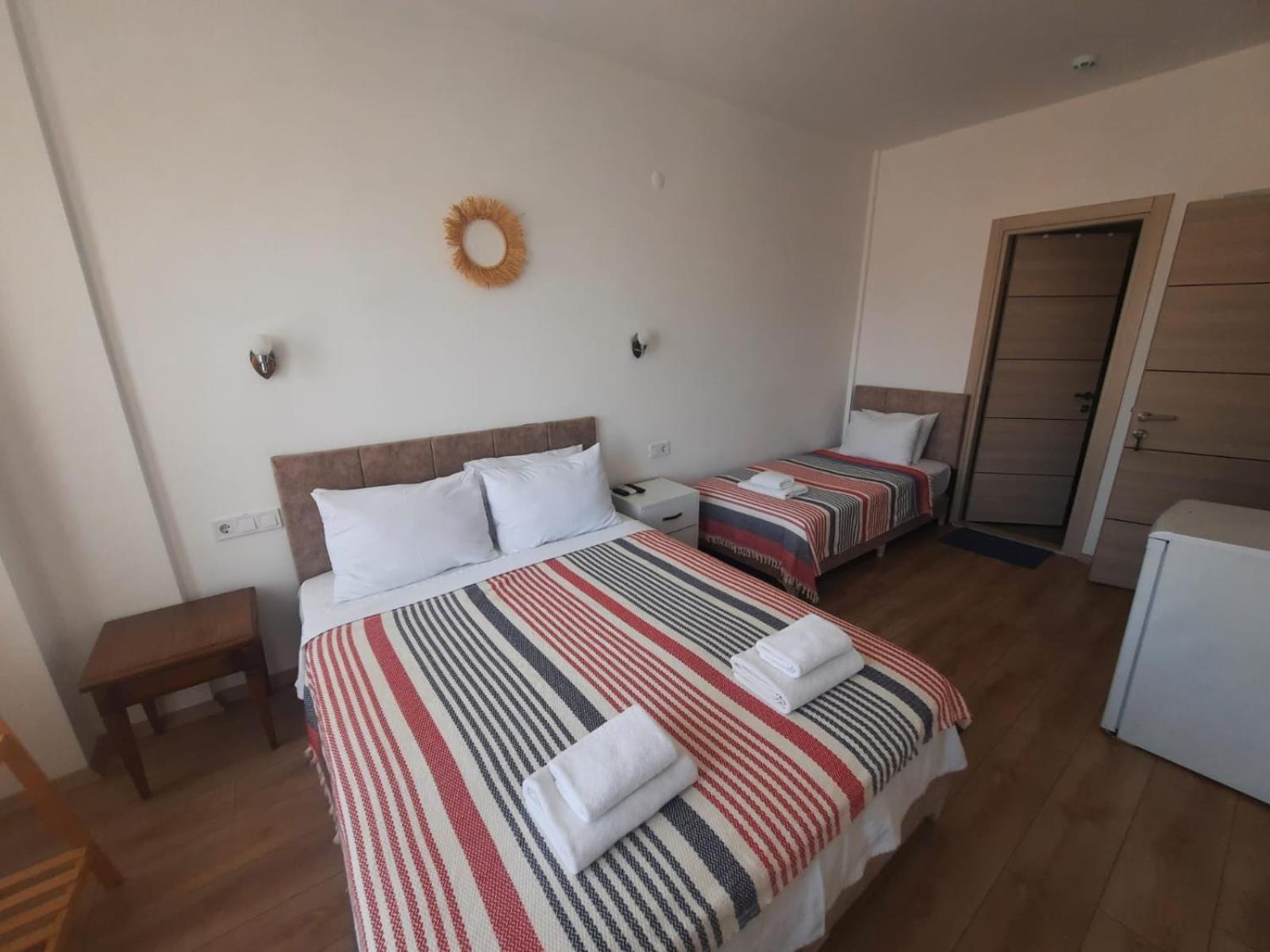 Adil Pansiyon Çeşme Exteriér fotografie