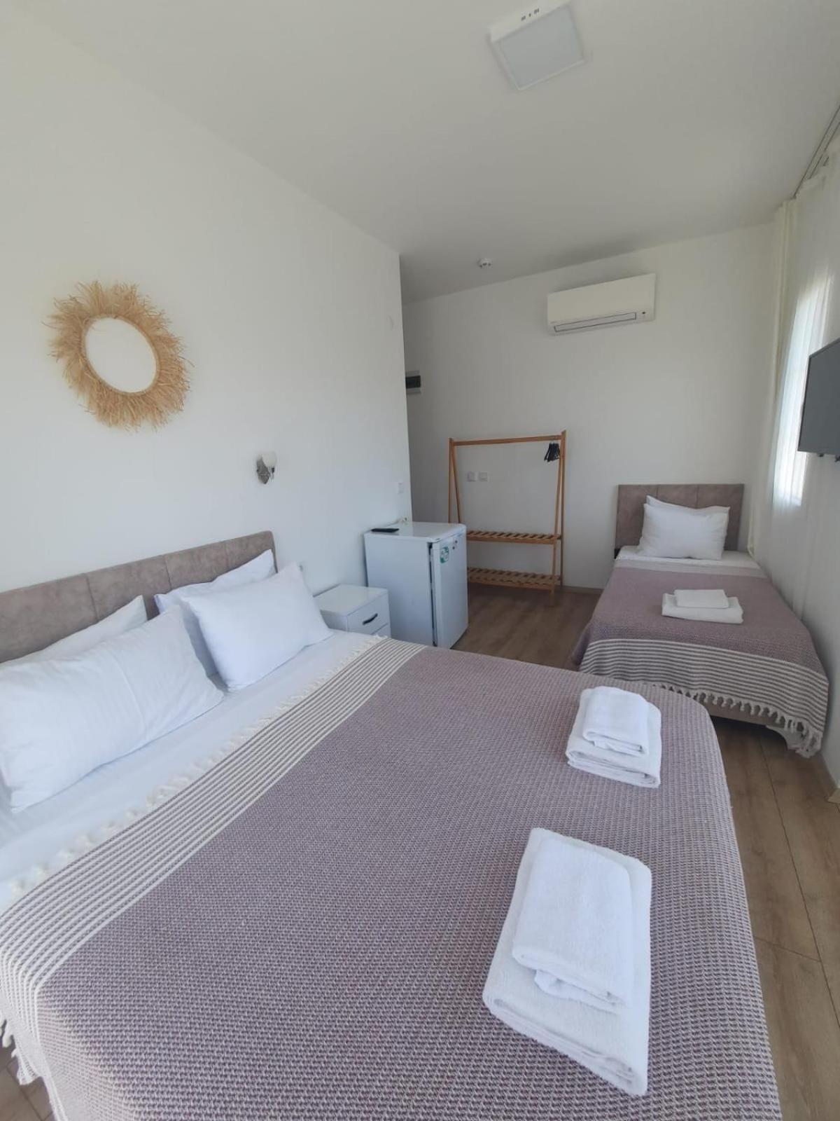 Adil Pansiyon Çeşme Exteriér fotografie